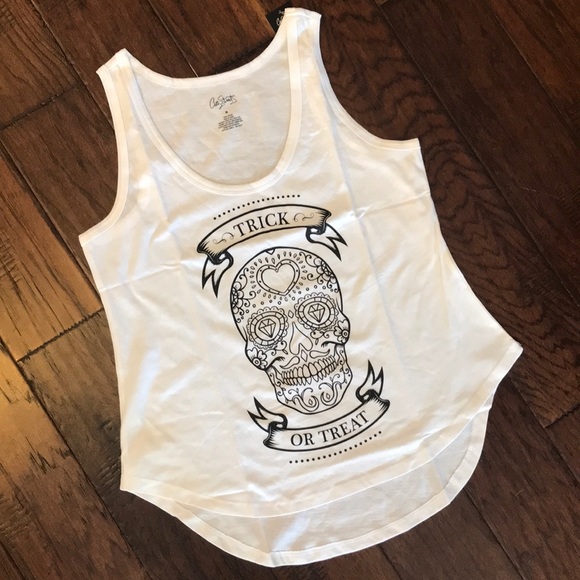 Tops - NWT: Sugar Skull Graphic Tank Top